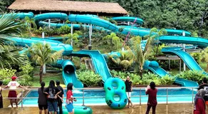 The Regency Garden Hotel - Image 2