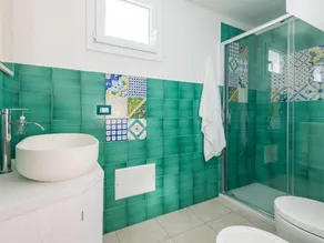 Luxurious Villa with Swimming Pool in Capilungo - Image 2