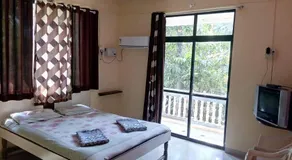 Tendulkar Beach Resort - Image 2