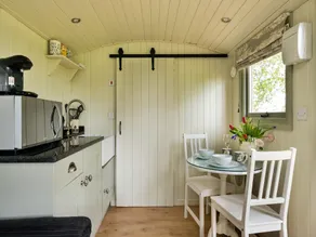 Luxurious camping cottage in Nordley, No Deposit - Image 5