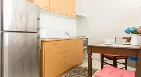 Kamari Blue Apartments - Image 5