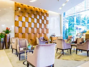 Shenzhen Baoan PLUS Gems Cube Hotel - Image 3
