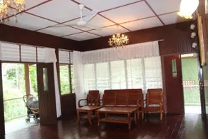 Villa Izzahrah Large Traditional  Homestay - Image 4