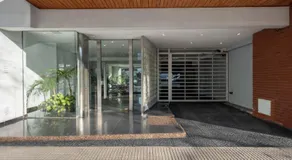 Terraza privada! Garage incluido - Subte B y Tren - Image 3