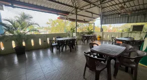 Serenity Sunrise Beach Stay - Image 4
