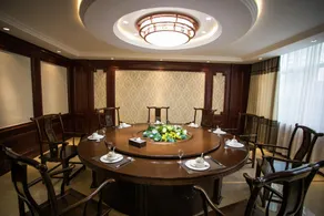 Phoenix Mountain Villa Hotel - Image 3