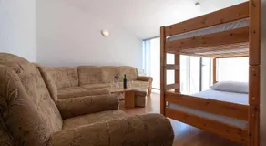 Villa Raguž sa Privatnom plažom i Garažom - Image 2