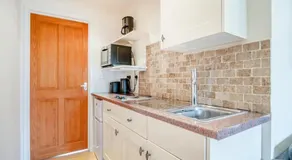 The Burcott Inn Cottages - Image 2