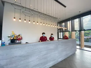 M2 Hotel Waterside - Image 5