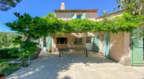 Spacious House With Wi Fi And Swimming Pool - Image 5