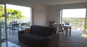 JOLIE VILLA dans un endroit paisible, à 3 mn de la Mer et de la Montagne - Image 2
