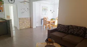 Sunny Stretto apartments - Image 2