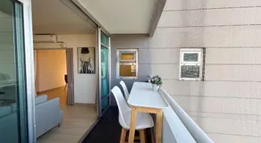 Nordic Minimal 3BR with Tub Near Impact Arena DMK Airport - Image 5