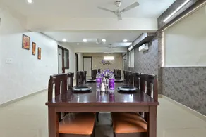 The Vertigo Hotel Noida - Image 2