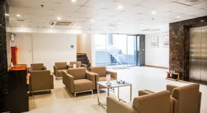 Sakura Hotel 3 - Image 4