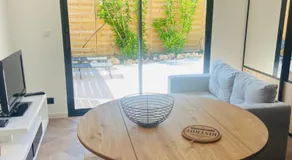 Cosy Lodge Sainte Baume - Image 2