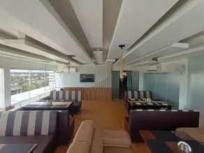 HOTEL VIJAYANAGARA KINGS COURT - Image 3