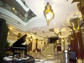 Cruise Inn Hotel - Image 2