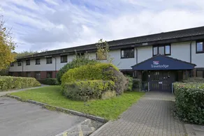 Travelodge St. Clears Carmarthen - Image 4