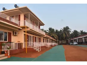 SEA LUXE Beach Resort - Image 5