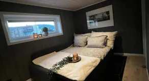 Exclusive Funkis Cabin, Lake View, Rooftop Terrace, Jacuzzi, Sauna, Close to Golf and Alpine - Image 2