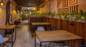 Urbano Luxury Hotel - Image 2