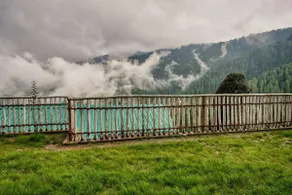 Luxury Villa Mashobra, Shimla - Image 5