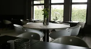 Quarante Cinq - Image 5