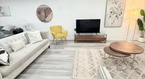 Lakeview retreat near Toronto and Niagara - Image 3