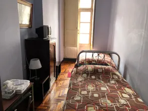 Hostal Juana de Arco - Image 2