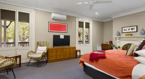 Athelstane Hotel - Image 2