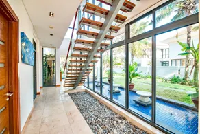 Ocean villa 3 bedrooms with few steps to BEACH - Image 2