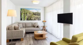 Apartamentos Tigaiga Suites - Image 2