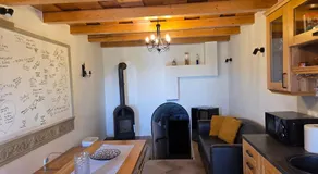 Bukovinszky Cantina - Image 4