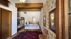 Ana Rest House Hostel Berat - Image 2