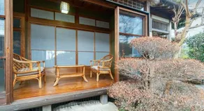 Dazai-fu Japanese-style residence Spacious 5LDK for up to 16 people Enjoy a comfortable stay with 2 parking spaces and 3 bathrooms - Image 2