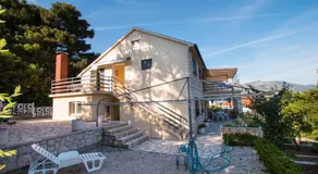 Boathouse Orebic - Image 3