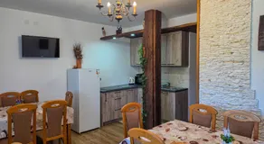 Guest House Bunčić Rooms & Apartments - Image 2