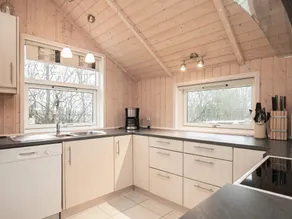 Two-Bedroom Holiday home in Vinderup 6 - Image 3