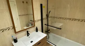 Bajo con Jardin y Piscina! - Image 2