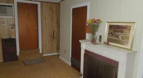 Slumberland Motel Mount Holly - Image 4