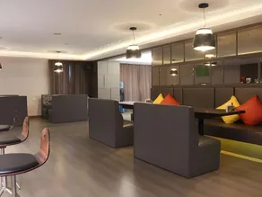 Zhong Ke Hotel - Image 5