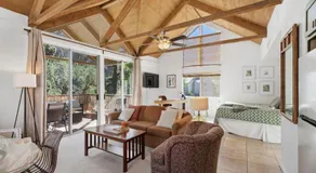Peaceful Desert Retreat Mountain View Studio Condo Indian Wells - Image 2