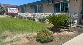 Town House Motel - Image 4