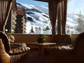 Atmosphere Hotel - Image 3