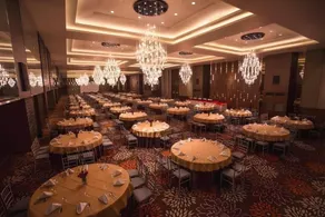 Subic Bay Travelers Hotel - Image 4