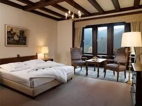 Burghotel Schnellenberg - Image 2