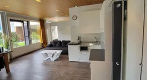 Schöne ruhige Wohnung mit Sicht auf den Innenpark - Image 4