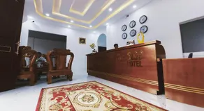 The Sun Hotel - Image 2
