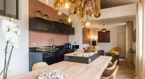 La Petite Maison de Giverny - Gîte de charme 5 étoiles au cœur du village - Maison 3 Chambres 3 Salles de Bain - Jardin - Privatisation - Image 3